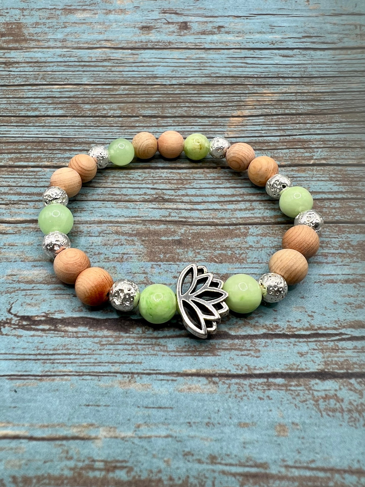 Green Calcite with Lotus Flower Diffuser bracelet