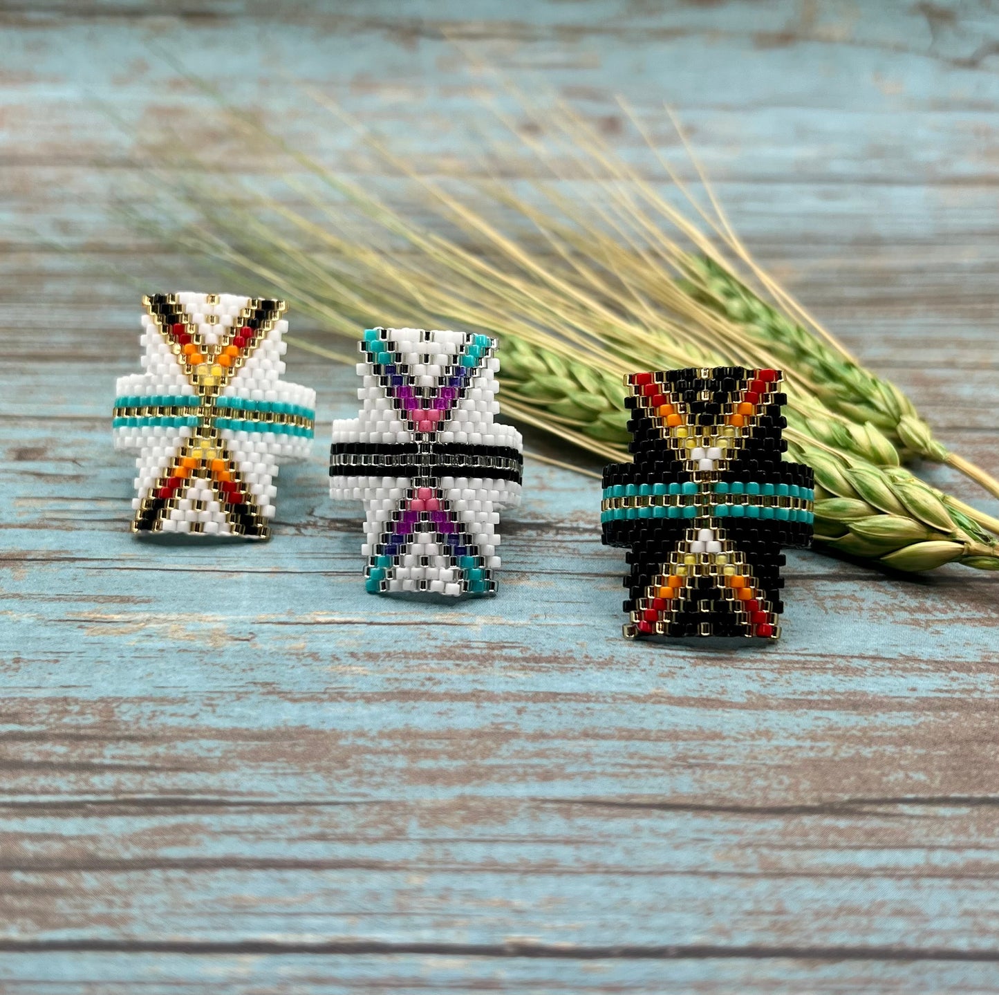 White Sonoran Sunrise beaded ring